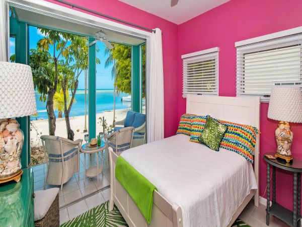 Cayman Islands Home 959844