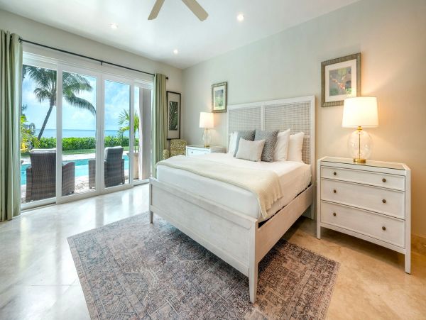 Cayman Island Luxury Living Main House & Cottage 7 Bedroom Paradise in South Sound
