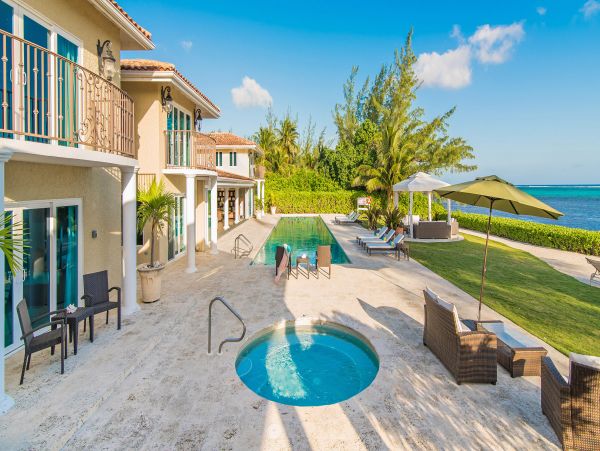 Cayman Island Luxury Living Main House & Cottage 7 Bedroom Paradise in South Sound