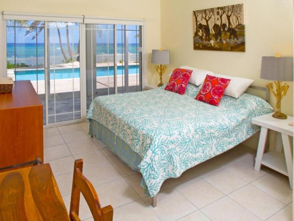 Cayman Island Vacation Rental Oceanfront Villa with Private Pool & Snorkeling Paradise