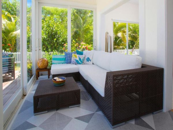 Cayman Island Vacation Rental Oceanfront Villa with Private Pool & Snorkeling Paradise