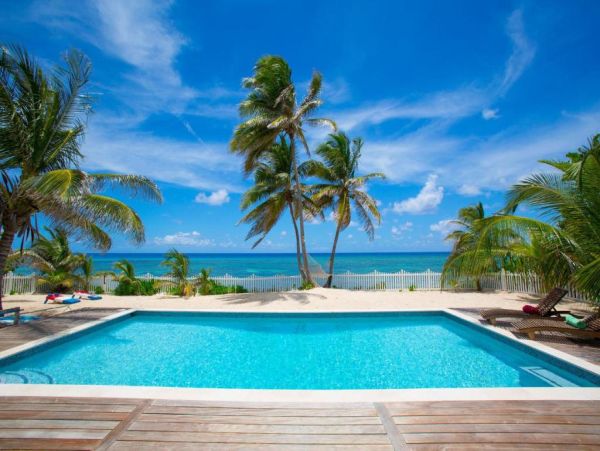 Cayman Island Vacation Rental Oceanfront Villa with Private Pool & Snorkeling Paradise