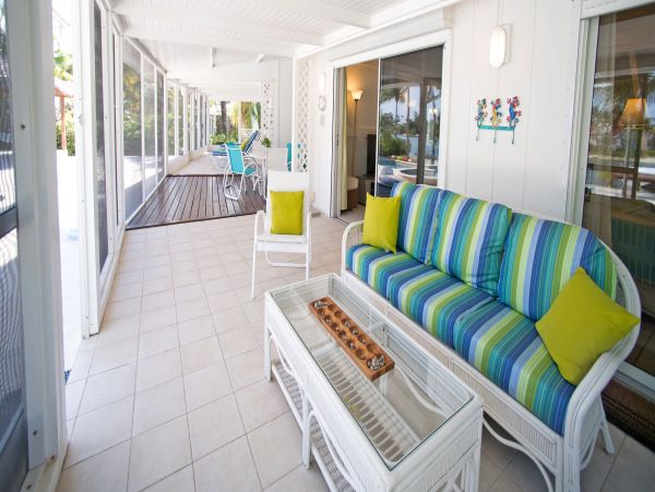 Cayman Island Luxury Villa Beach Across Street, Dock