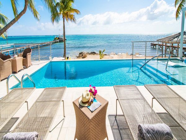 Modern 4 Bedroom Grand Cayman Oceanfront Villa