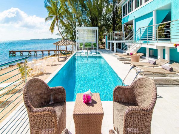 Modern 4 Bedroom Grand Cayman Oceanfront Villa