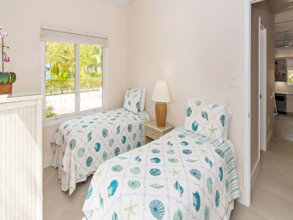 Cayman Islands Vacation Rentals - Cayman Kai Villa with Pool and Dock