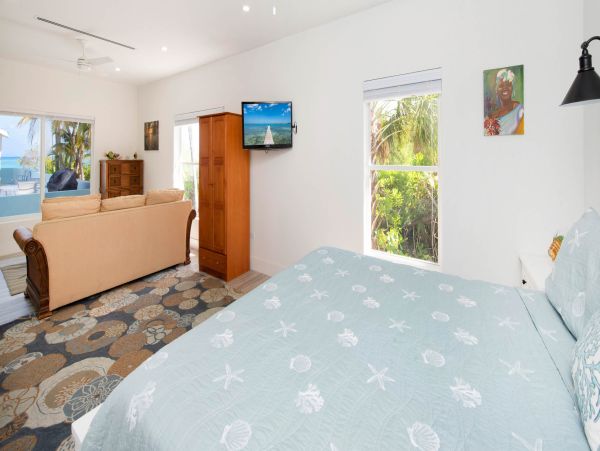 Grandacayman Luury Beachfront Vacation Villa
