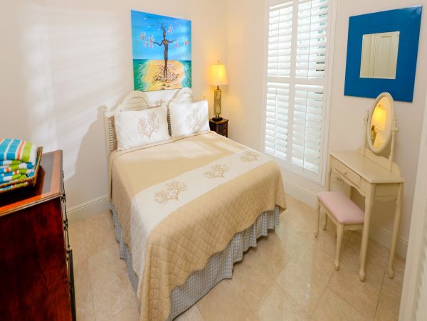 Cayman Islands Home 959857