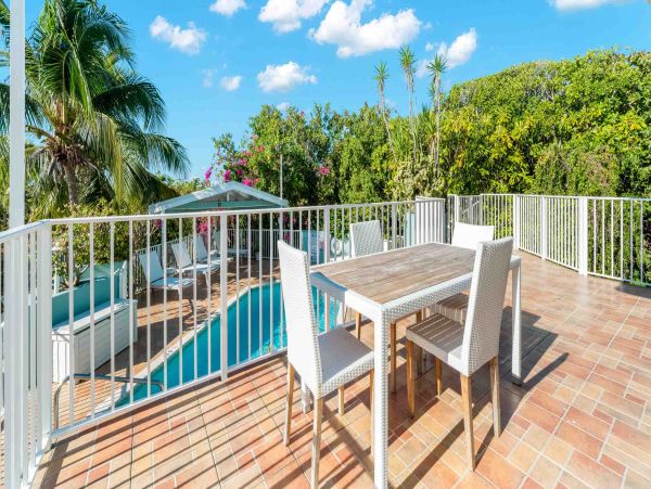 Cayman Luxury Vacation Rentals Five Bedrooms