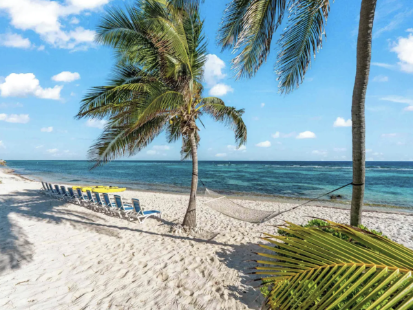 Cayman Luxury Vacation Rentals Five Bedrooms
