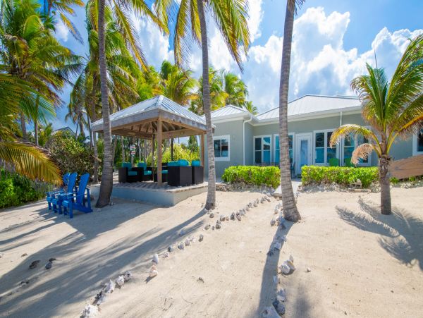 Grand Cayman Rum Point Beachfront Villa Rental - Luxury Caribbean Family Vacation Home