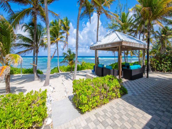 Grand Cayman Rum Point Beachfront Villa Rental - Luxury Caribbean Family Vacation Home