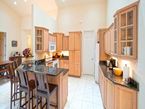 Cayman Luxury Beach Vacation Villa