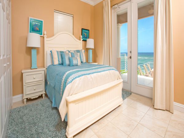 Cayman Luxury Beach Vacation Villa