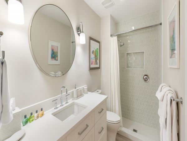 Cayman Island Vacation Home Four Bedroom Located On Beach