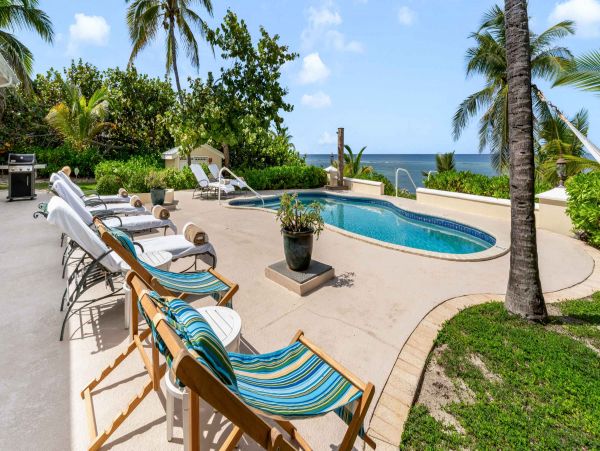 Cayman Island Vacation Home Four Bedroom Located On Beach