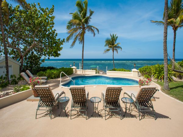 Cayman Island Vacation Home Four Bedroom Located On Beach