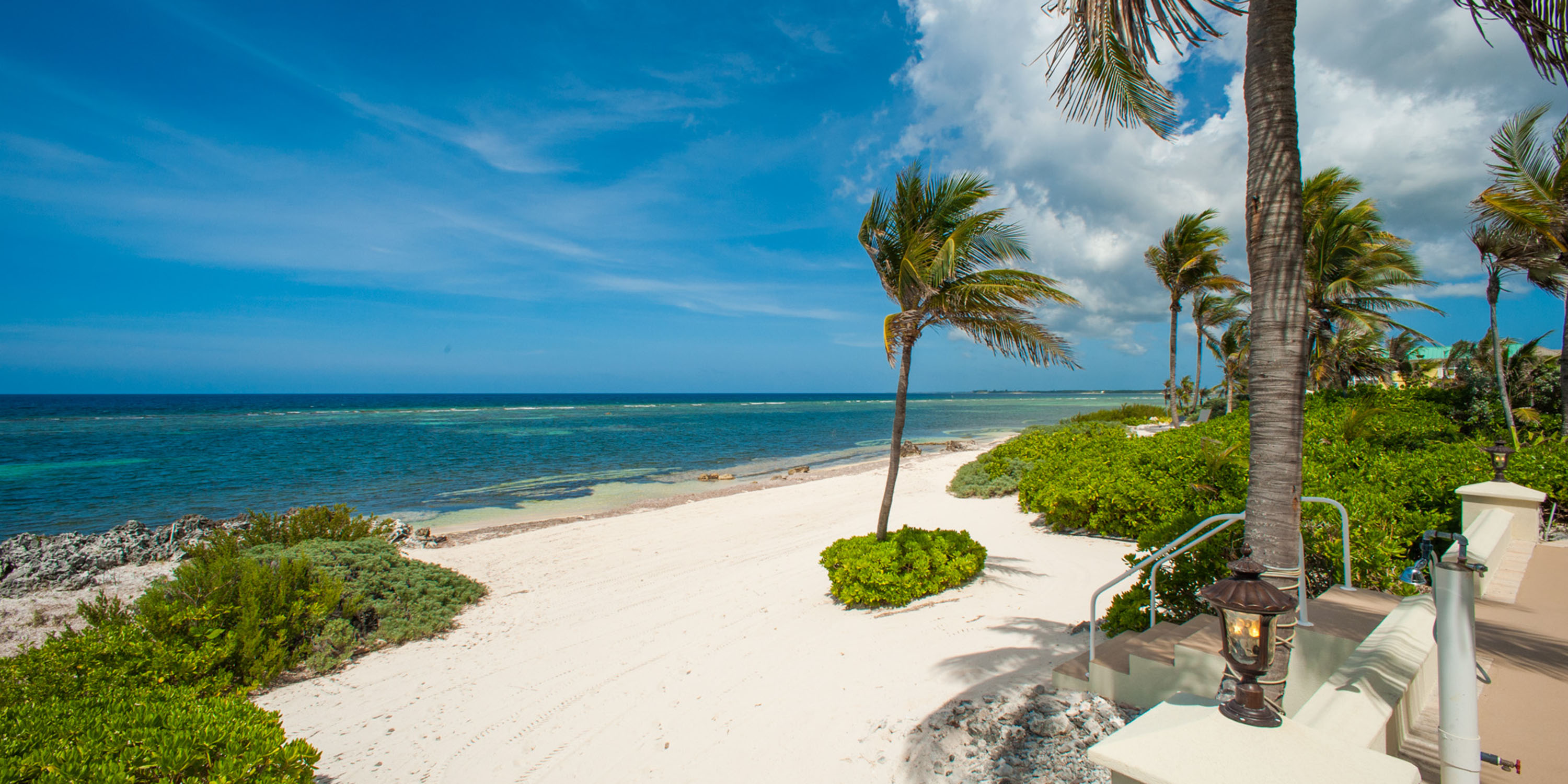 Cayman Island Vacation Home Four Bedroom Located On Beach
