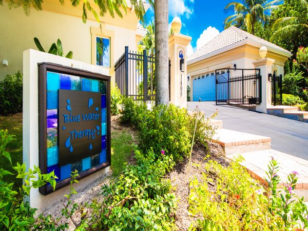 Stunning Luxury Beachfront Grand Cayman