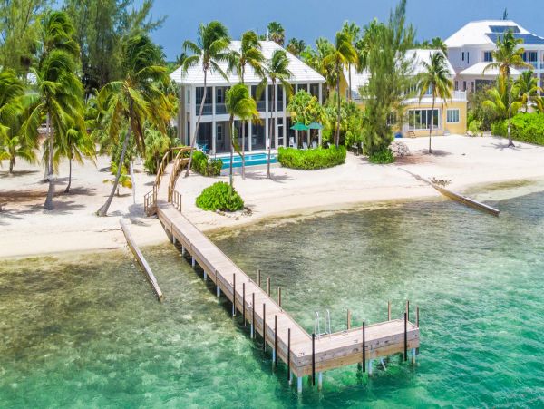 Luxury Cayman Islands Vacation Rentals - Oceanfront Villa Retreat
