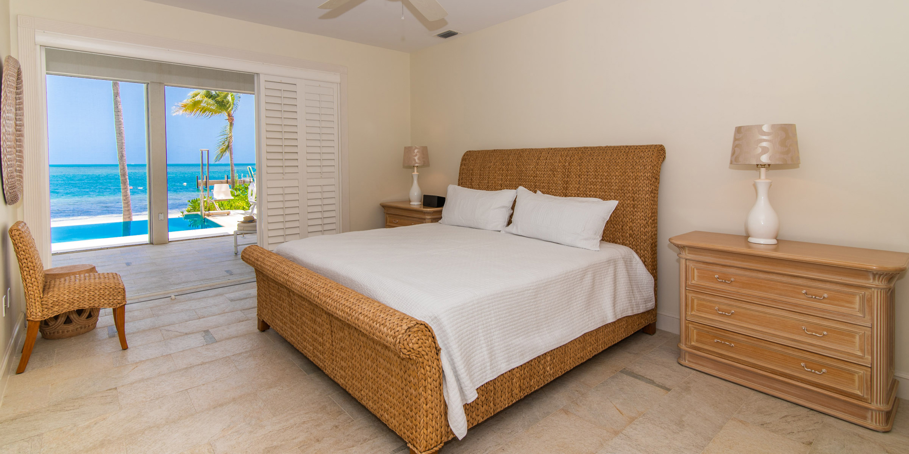 Luxury Cayman Islands Vacation Rentals - Oceanfront Villa Retreat