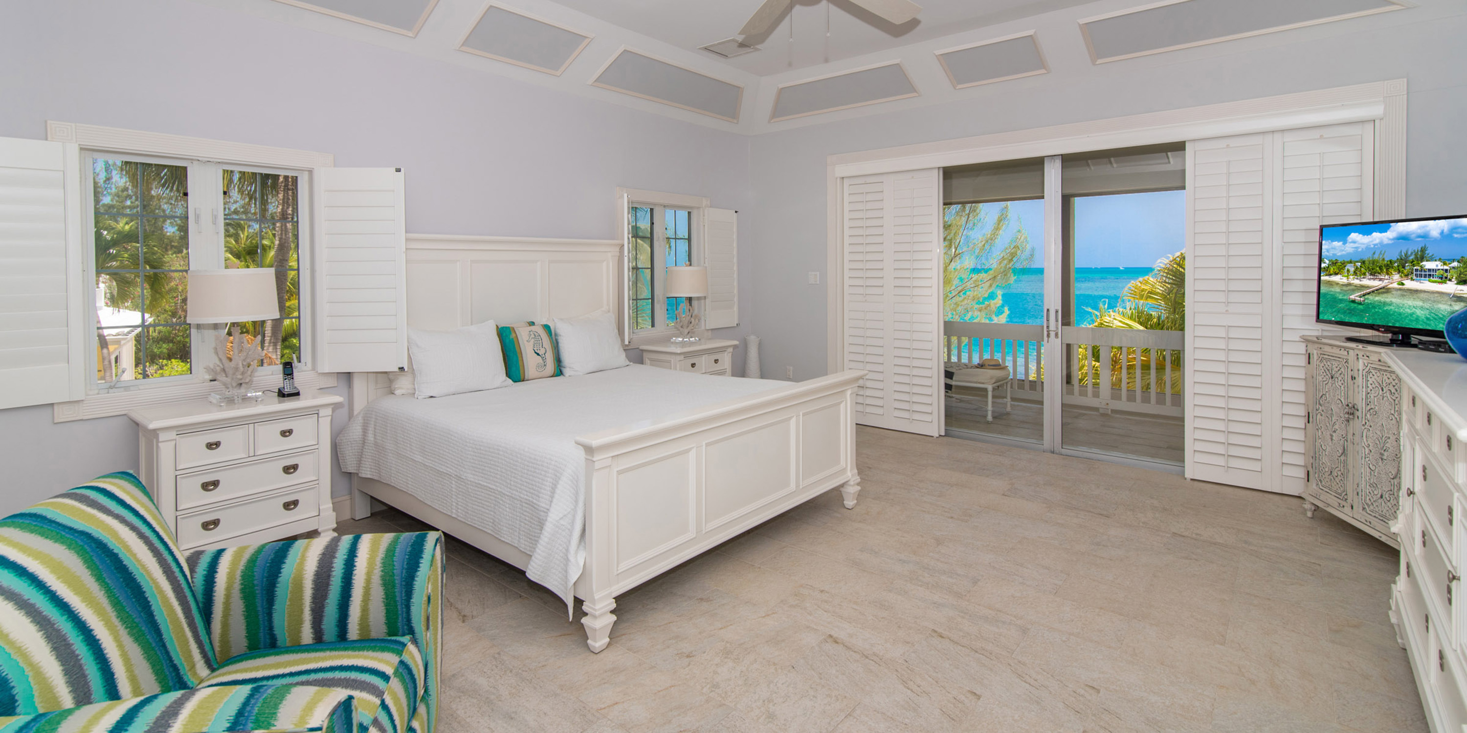Luxury Cayman Islands Vacation Rentals - Oceanfront Villa Retreat