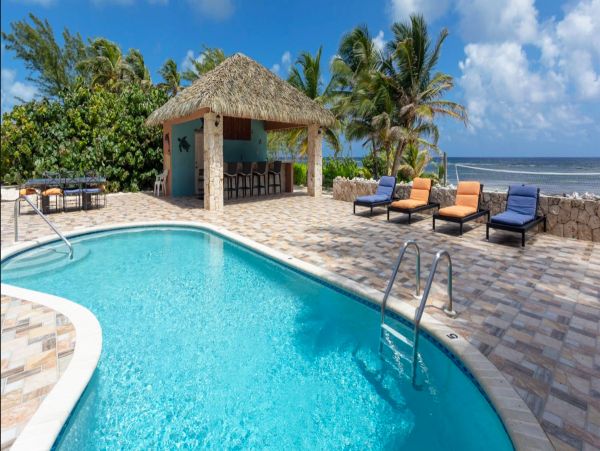 Cayman Island Luxury Vacation Villa 5 Bedrooms