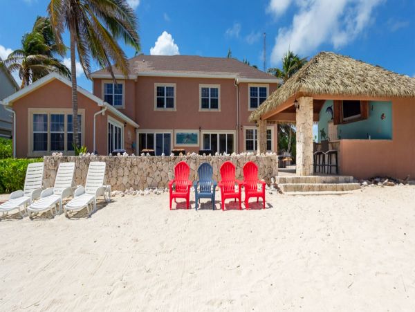 Cayman Island Luxury Vacation Villa 5 Bedrooms