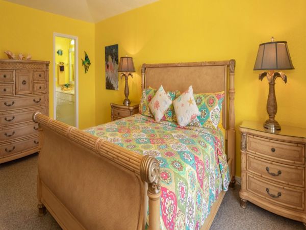 Cayman Island Luxury Vacation Villa 5 Bedrooms