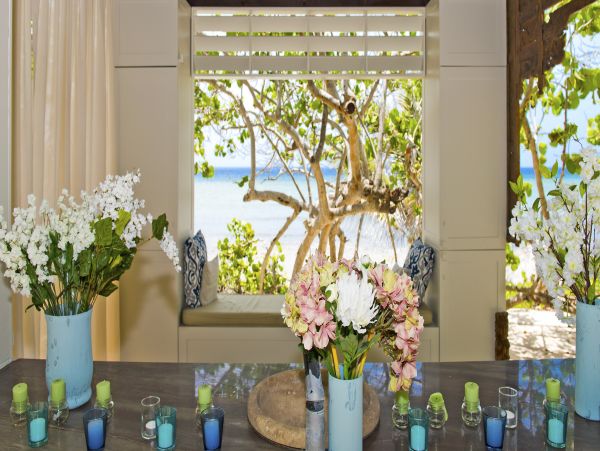 Cayman Island Estate Maximum 26  Resort Style Pool & Cottages