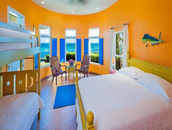 Main House & Separate Guest House Luxury