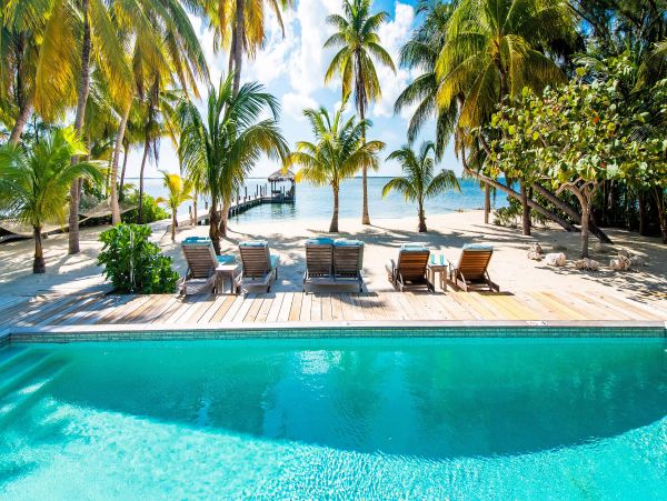 Main House & Separate Guest House Luxury
