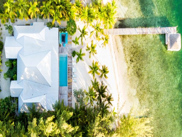 Main House & Separate Guest House Luxury