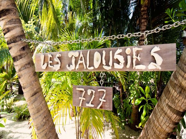 Main House & Separate Guest House Luxury