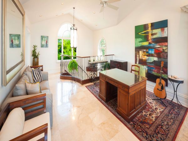 Cayman Islands Home 959882