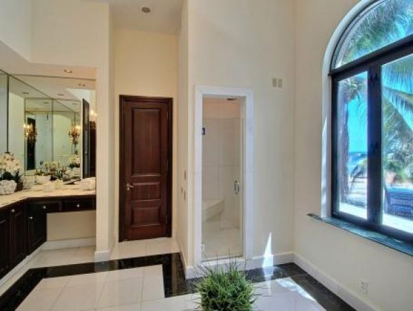 Fort Lauderdale Home 959887