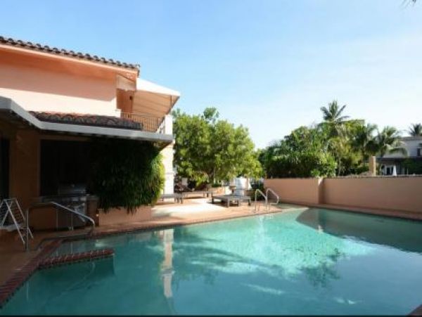 Fort Lauderdale Home 959896
