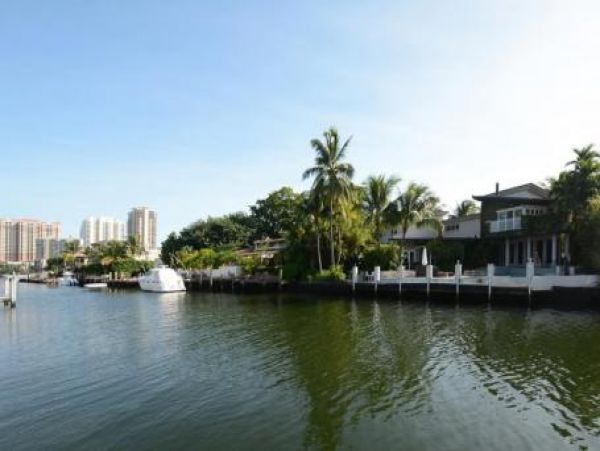 Fort Lauderdale Home 959896