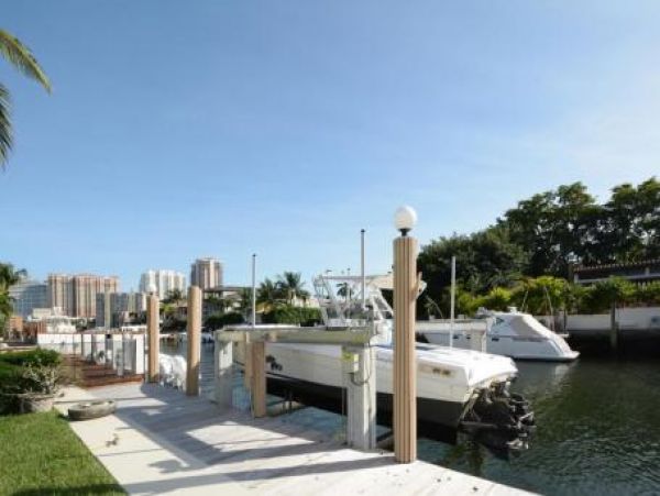 Fort Lauderdale Home 959896