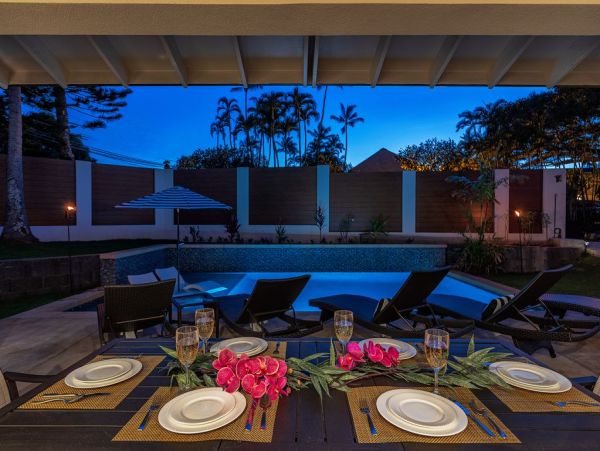 Luxurious Home with Private Pool Just 40 Steps from Beach