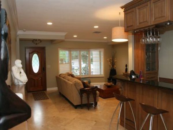 Hollywood Home 959911