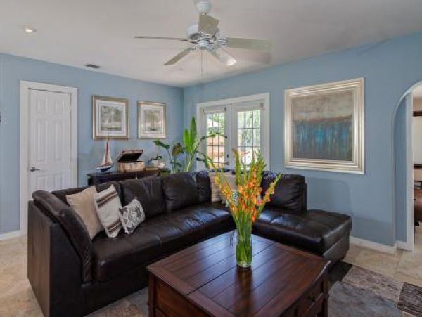 Fort Lauderdale Vacation Pool Home Short Walk to Beach