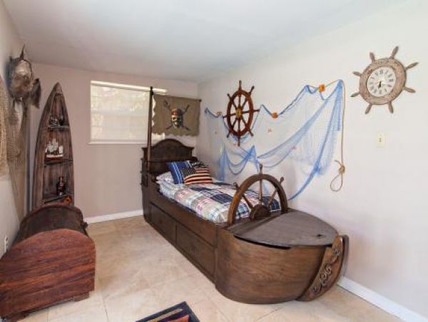 Fort Lauderdale Vacation Pool Home Short Walk to Beach