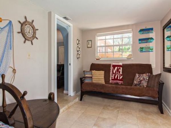 Fort Lauderdale Vacation Pool Home Short Walk to Beach