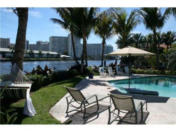 Fort Lauderdale Home 959936