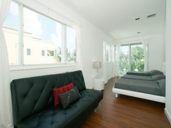 Fort Lauderdale Home 959942