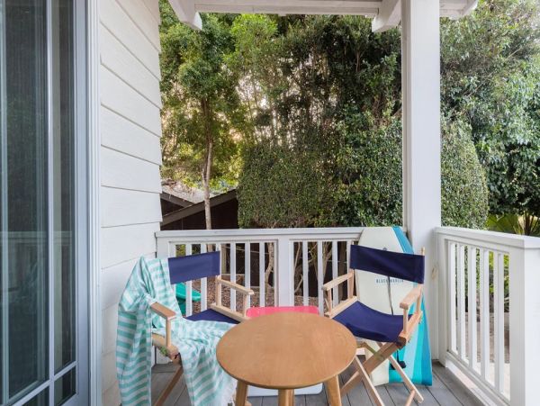Beautiful 6 Bedroom La Jolla Beach Shores Pool Home