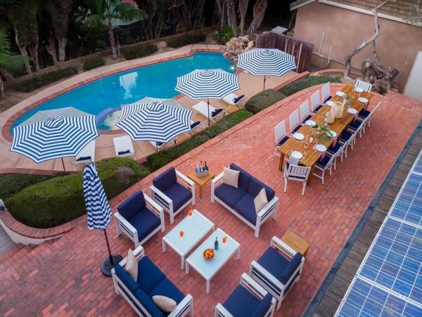 Beautiful 6 Bedroom La Jolla Beach Shores Pool Home
