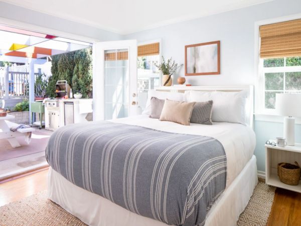 Bay Front Three Bedroom Vacation Home in Mission Beach