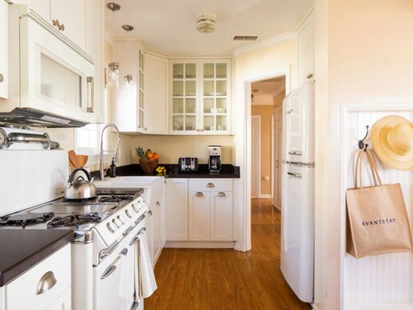 Bay Front Three Bedroom Vacation Home in Mission Beach